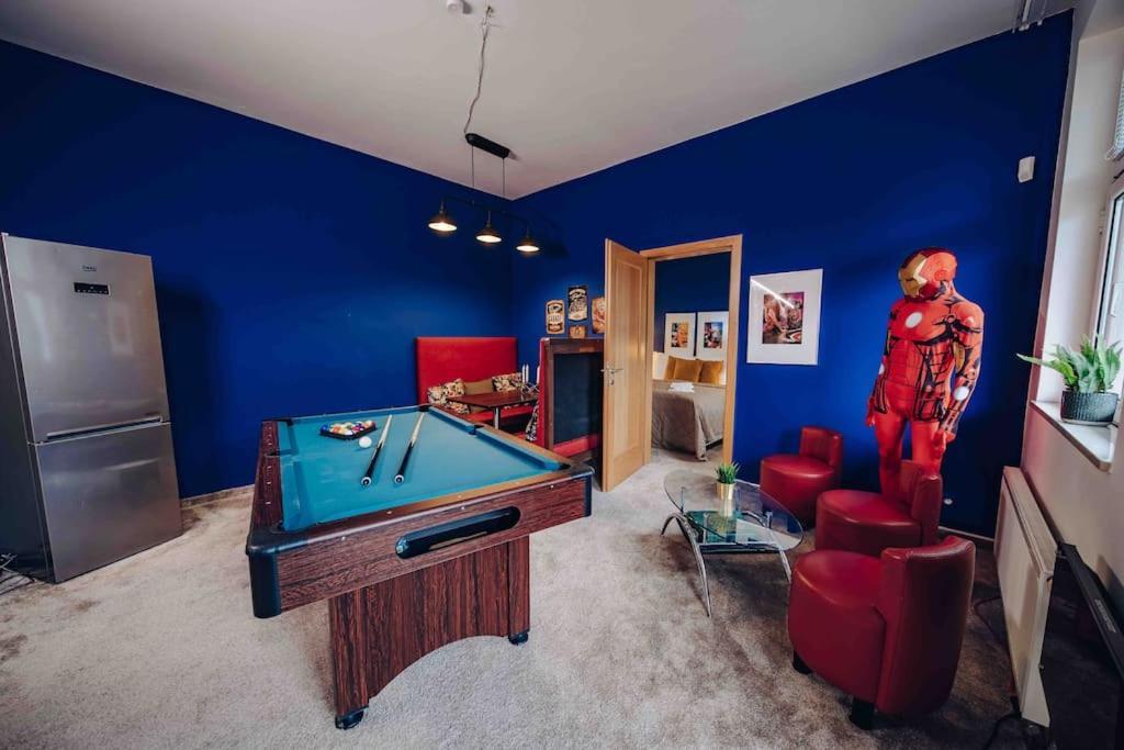 Unique Apartment With Private Pool, Cinema, Spa Prague Extérieur photo